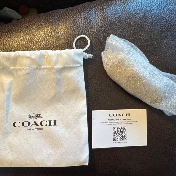 Coach Candy Bag Charm - CDD09 - Picture 3 of 6